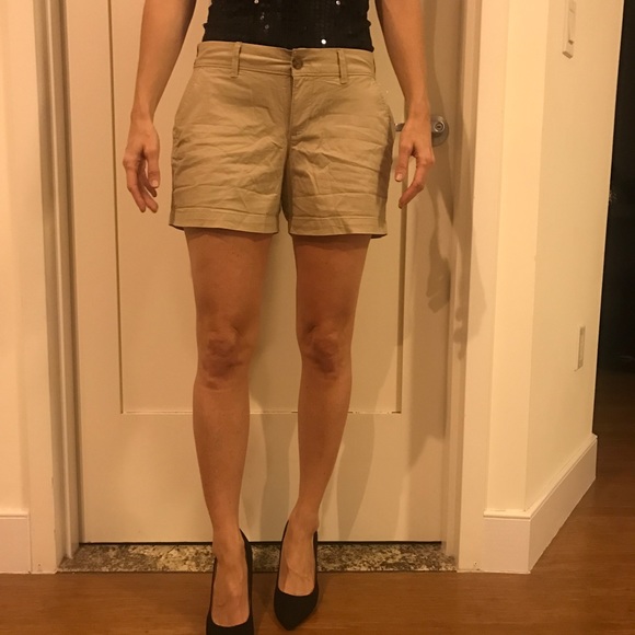 NWT • OLD NAVY KHAKI SHORTS - Picture 2 of 5